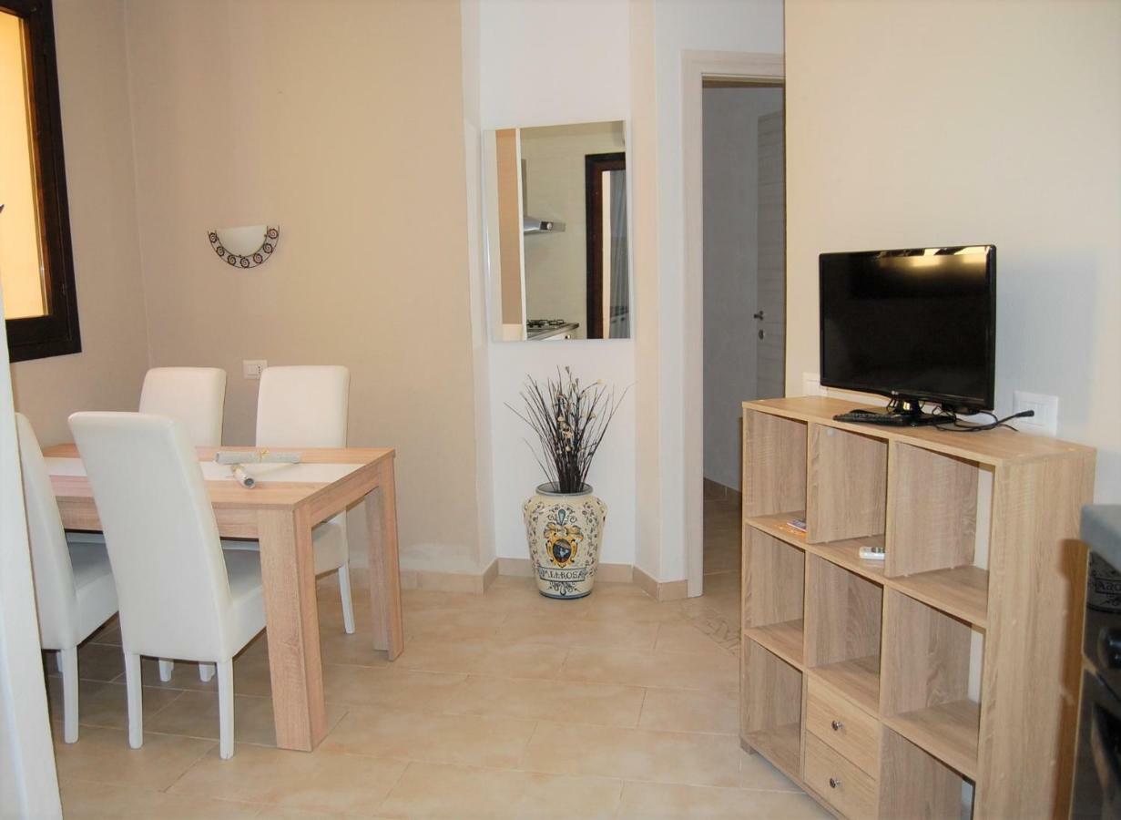 I Lentischi Aparthotel Villasimius Bagian luar foto