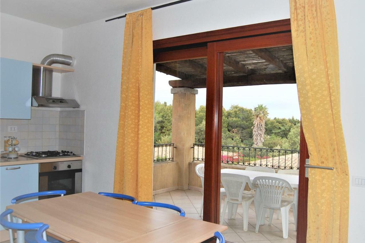 I Lentischi Aparthotel Villasimius Bagian luar foto